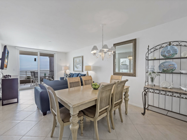Stunning Lanai Overlooking the Gulf & Beach